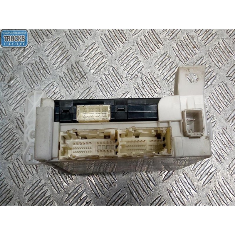 TOYOTA VARIOUS CONTROL UNITS A  TOYOTA Verso-S 2010>2014 used