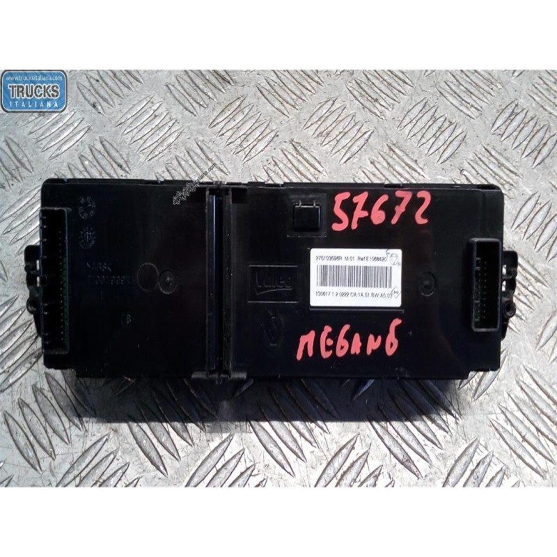RENAULT CENTRALINA CLIMATIZZATORE RENAULT Megane 2014>2016 usato