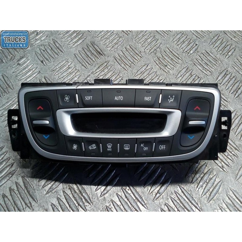 RENAULT AC CONTROL UNIT RENAULT Megane 2014>2016 used