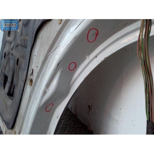 PORTA ANTERIORE SINISTRA IVECO Daily 2000>2006 usato