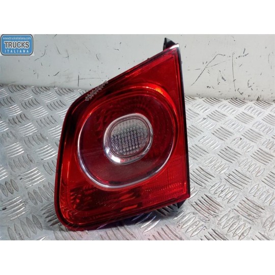RIGHT REAR LIGHT ON BACK  VOLKSWAGEN Tiguan 2007>2011 used