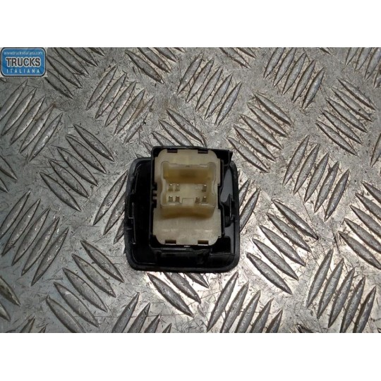INTERRUTTORI E PULSANTI ALZAVETRI RENAULT van Trafic 2014>2019 usato