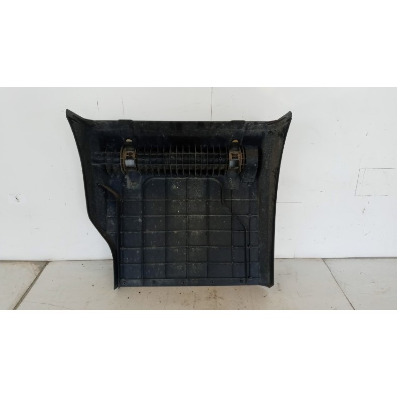 MERCEDES-BENZ truck PARAFANGO POSTERIORE DESTRO MERCEDES-BENZ truck Actros euro 6 2014>2021 usato