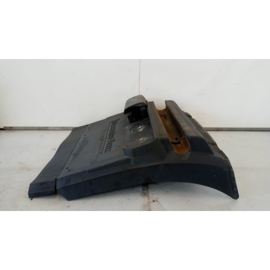 PARAFANGO POSTERIORE DESTRO MERCEDES-BENZ truck Actros euro 6 2014>2021 usato