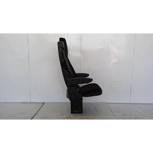 SEDILI ANTERIORI MERCEDES-BENZ truck Actros euro 6 2014>2021 usato