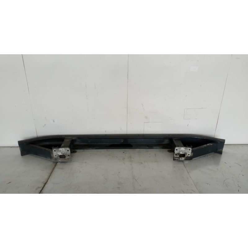 MERCEDES-BENZ truck TRAVERSA ANTERIORE PARAURTO MERCEDES-BENZ truck Actros euro 6 2014>2021 usato