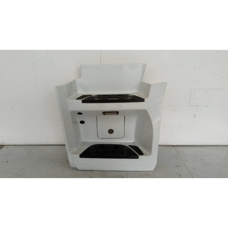 MERCEDES-BENZ truck FOOT UP LEFT  MERCEDES-BENZ truck Actros euro 6 2014>2021 used