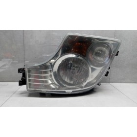 FRONT LEFT FLASHLIGHT...