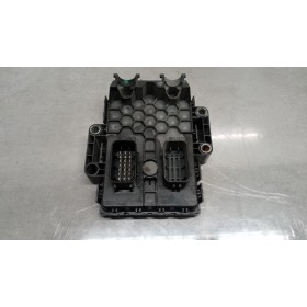 VARIOUS CONTROL UNITS A...