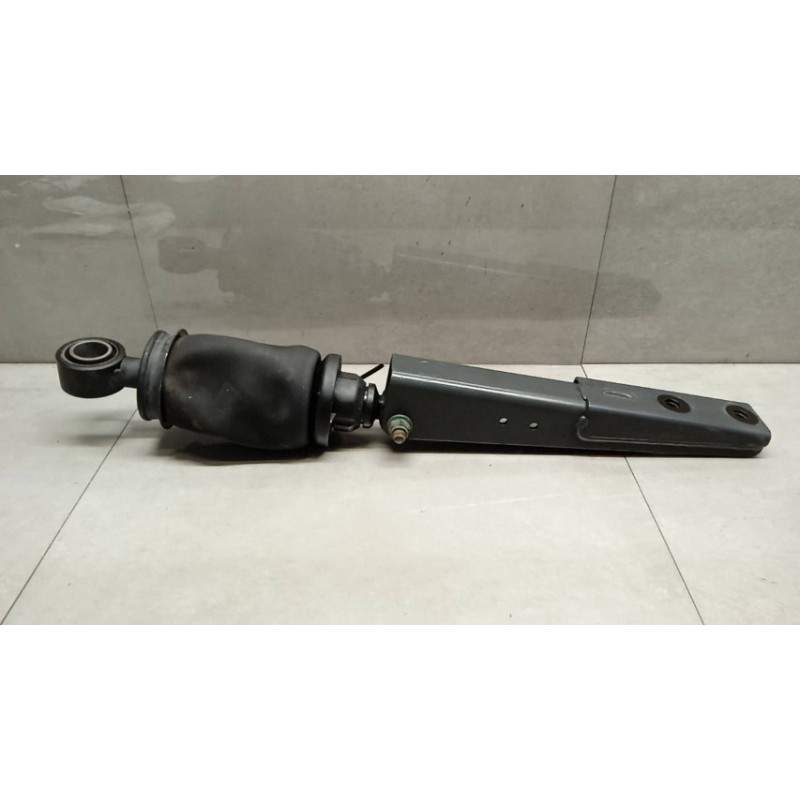 MERCEDES-BENZ truck AMMORTIZZATORE CABINA MERCEDES-BENZ truck Actros euro 6 2014>2021 usato