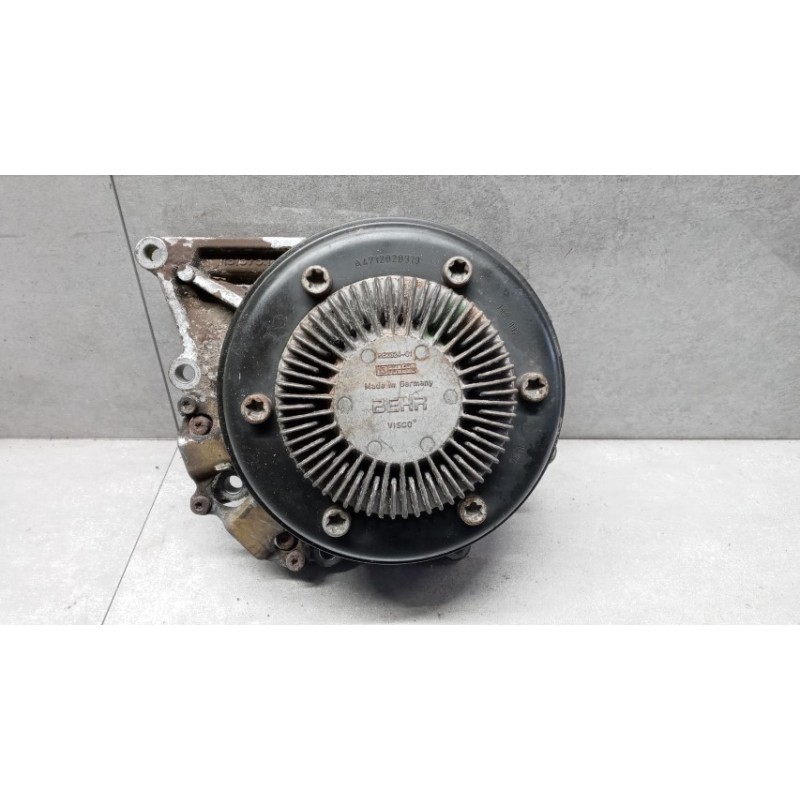 MERCEDES-BENZ truck POMPA ACQUA MERCEDES-BENZ truck Actros euro 6 2014>2021 usato