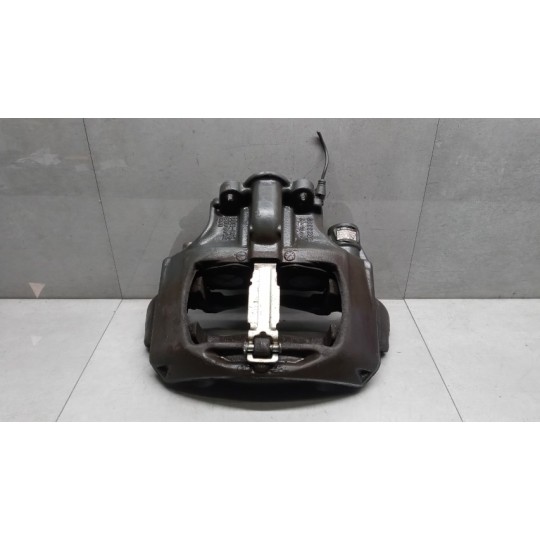 PINZA POSTERIORE DESTRA MERCEDES-BENZ truck Actros euro 6 2014>2021 usato