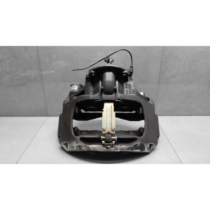 MERCEDES-BENZ truck PINZA ANTERIORE DESTRA MERCEDES-BENZ truck Actros euro 6 2014>2021 usato