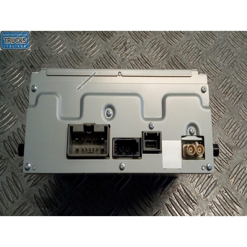 VOLVO AUTORADIO VOLVO V40 2012>2016 usato