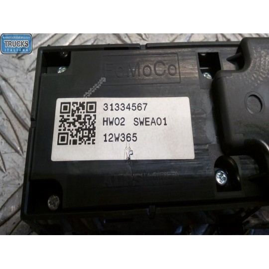 INTERRUTTORI E PULSANTI ALZAVETRI VOLVO V40 2012>2016 usato