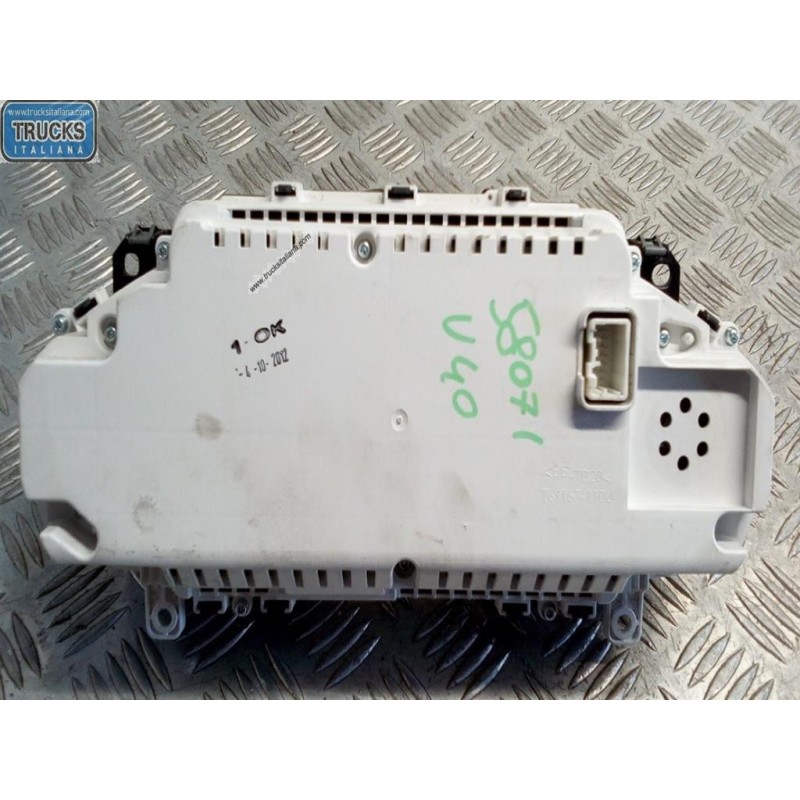 VOLVO INSTRUMENT PANEL VOLVO V40 2012>2016 used