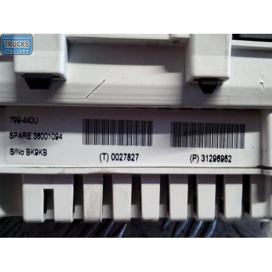 QUADRO STRUMENTI VOLVO V40 2012>2016 usato