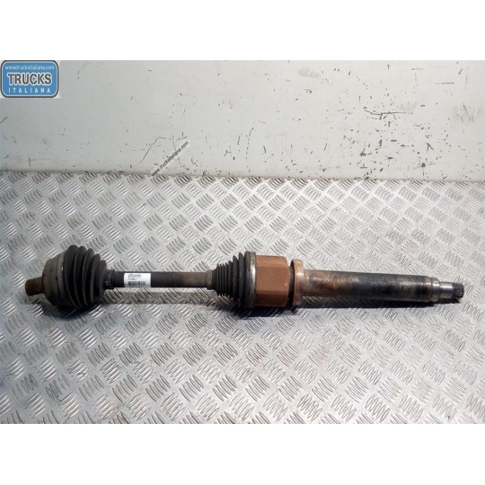 FRONT HALF-AXLES RIGHT  VOLVO V40 2012>2016 used