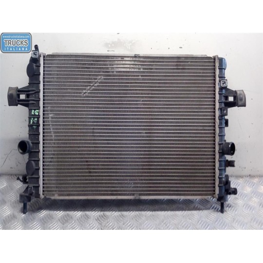 RADIATORE ACQUA OPEL Astra H 2007>2010 usato