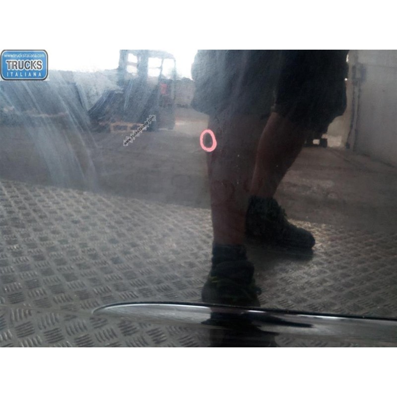 OPEL LEFT FRONT DOOR OPEL Astra H 2007>2010 used