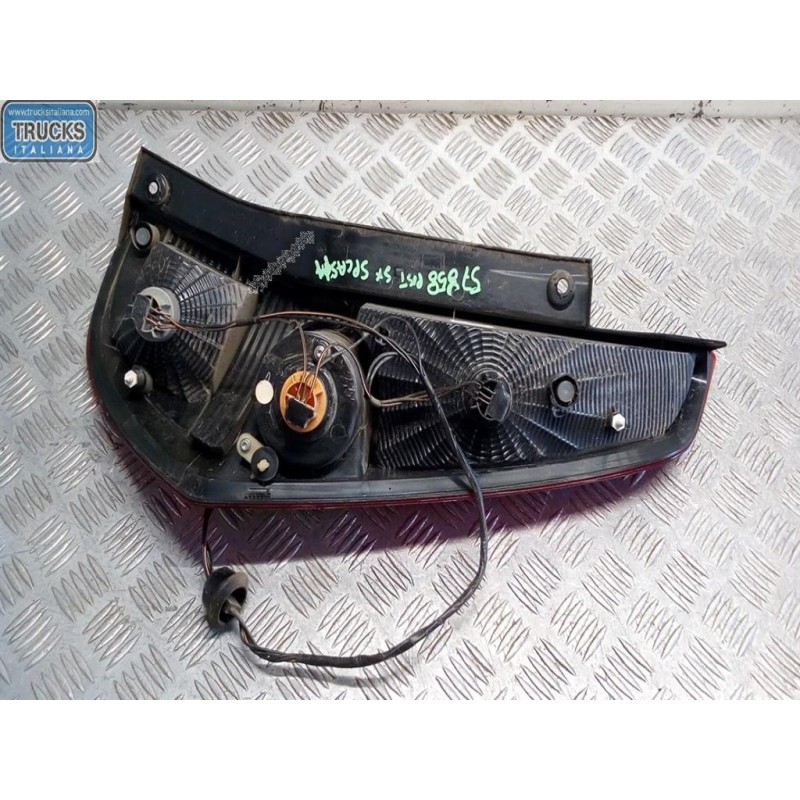 SUZUKI LEFT REAR LIGHT 
 SUZUKI Splash 2008> used