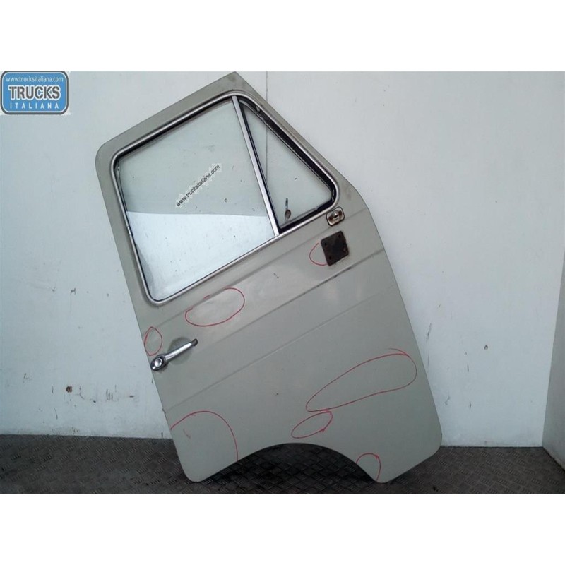 FIAT van PORTA ANTERIORE DESTRA FIAT van 238 1967>1983 usato