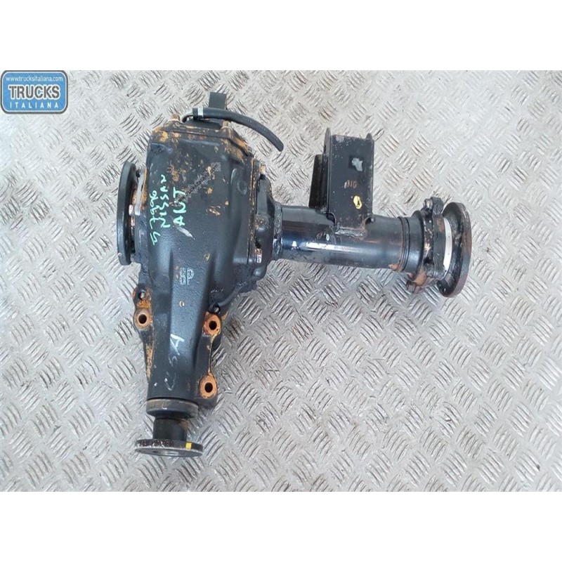 NISSAN GRUPPO DIFFERENZIALE ANTERIORE NISSAN King Cab 1988>1998 usato