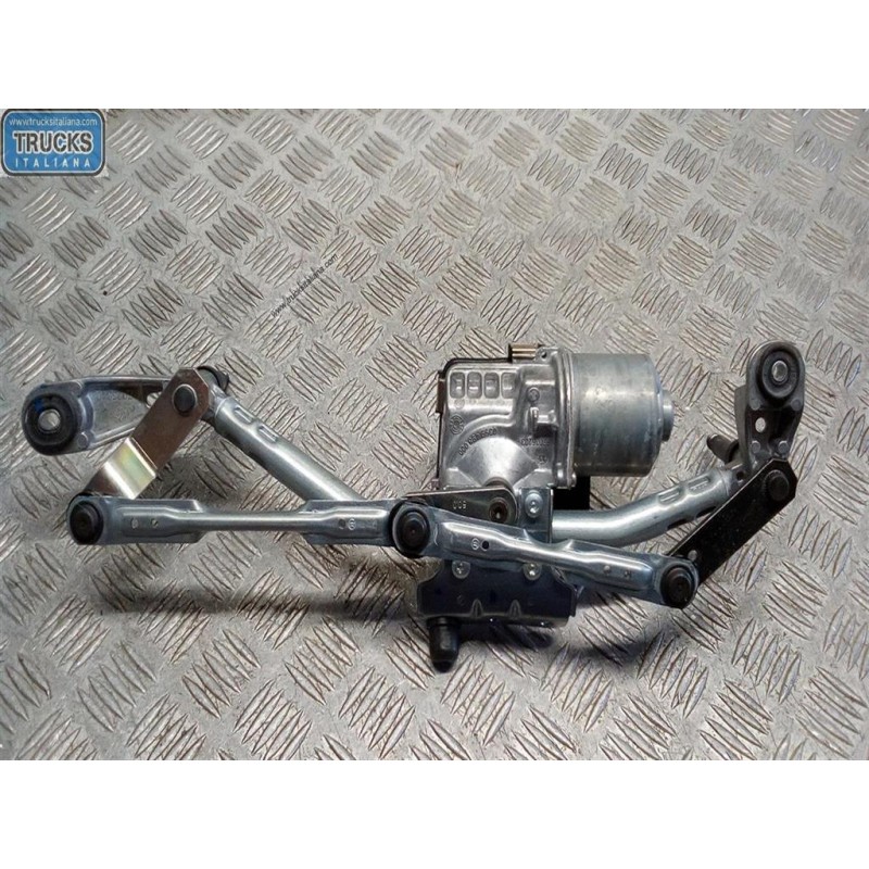 FORD windshield wiper motor FORD Fiesta 2017> used
