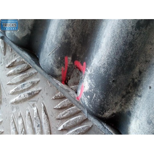 LEFT FRONT MUDGUARD  SCANIA Serie R 2005> used