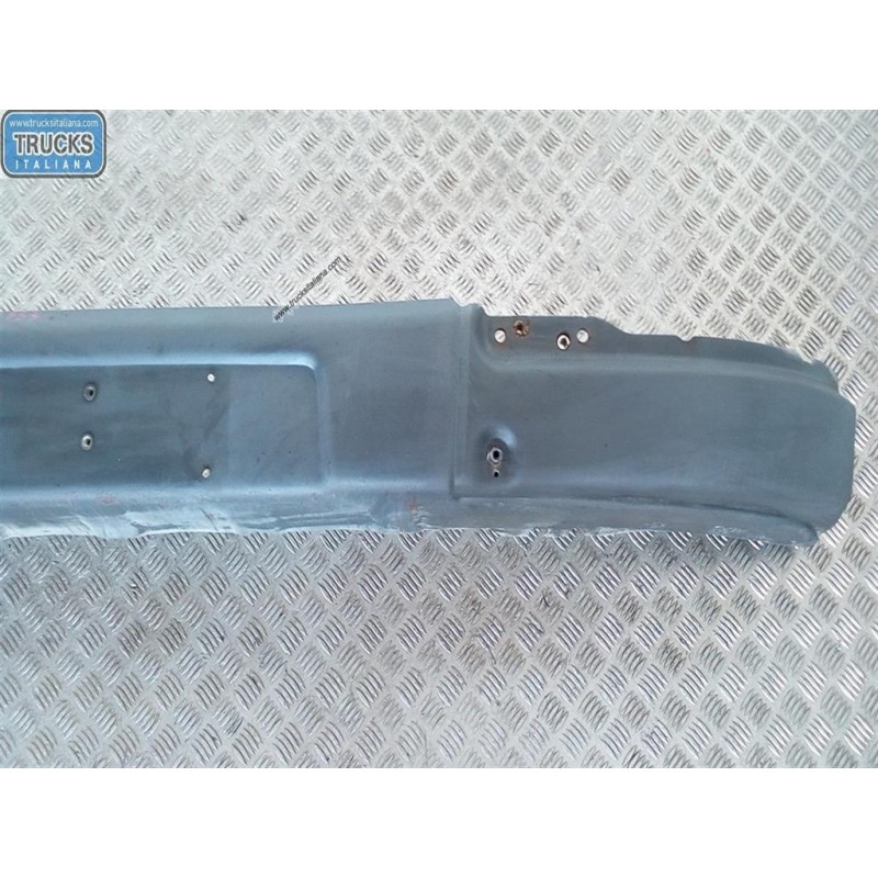 SCANIA TRAVERSA ANTERIORE PARAURTO SCANIA Serie R 2005> usato
