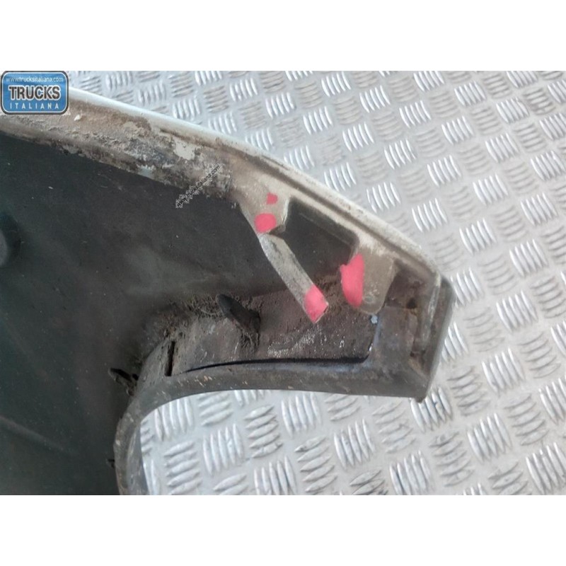 TOYOTA PARAURTI POSTERIORE TOYOTA Avensis 2006>2009 usato