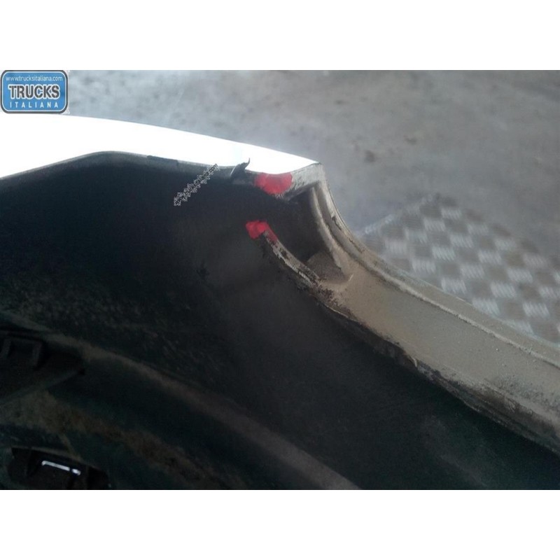 TOYOTA PARAURTI POSTERIORE TOYOTA Avensis 2006>2009 usato