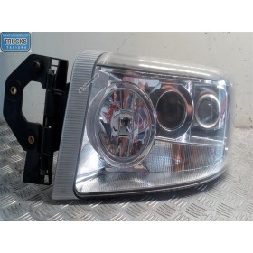 FRONT LEFT FLASHLIGHT...