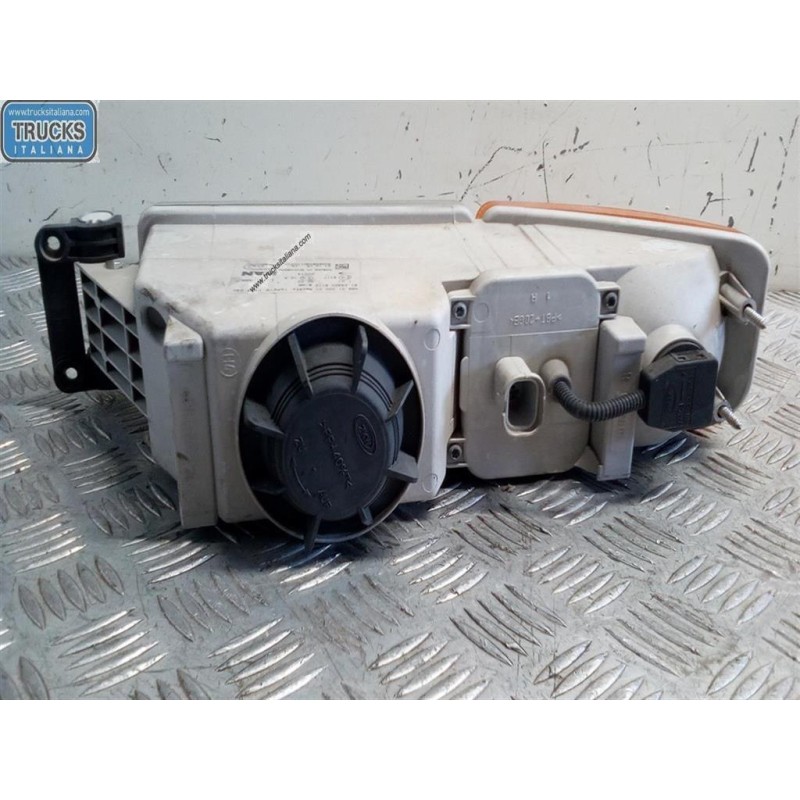 MAN RIGHT FOG LIGHT LAMP MAN TG-A 2000>2007 used