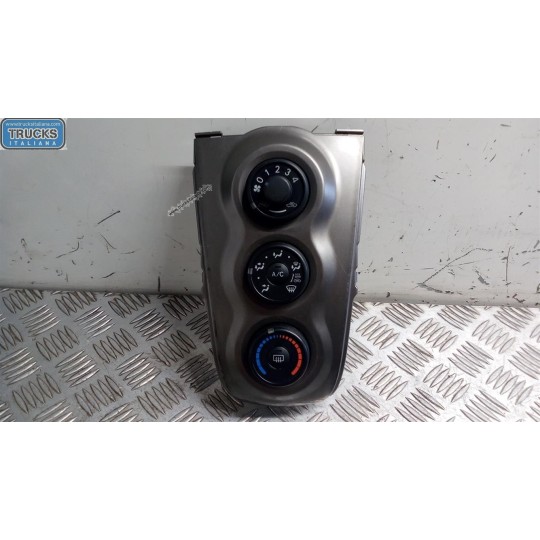 AC CONTROL UNIT TOYOTA Yaris 2008>2011 used