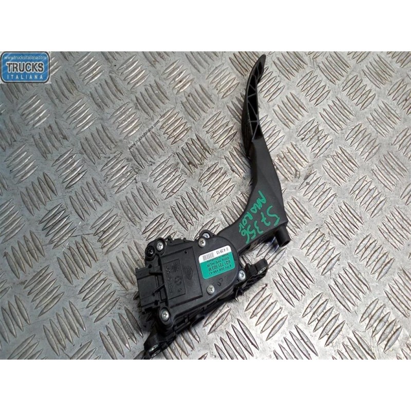 VOLKSWAGEN ELETRONIC THROTTLE PEDAL  VOLKSWAGEN Amarok 2010>2016 used
