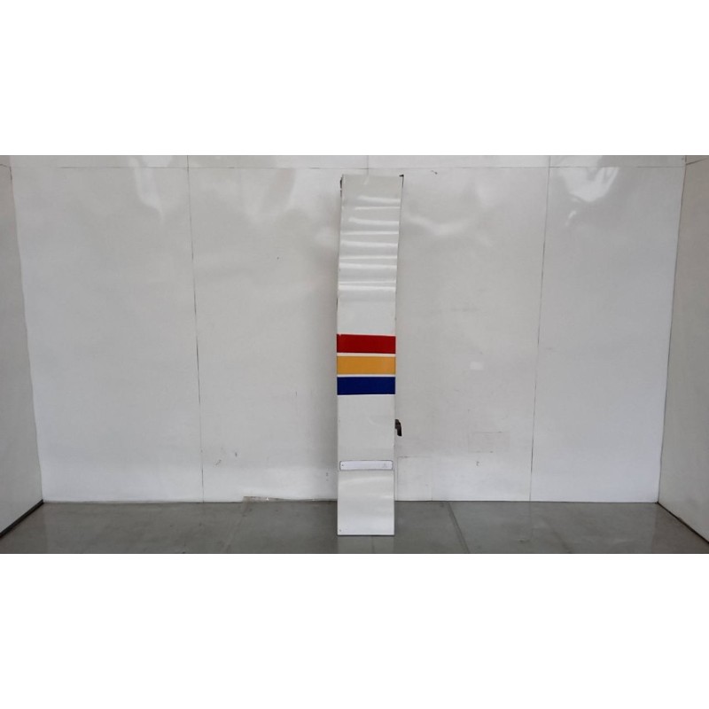 MAN SPOILER RIGHT SIDE  MAN TGX  used