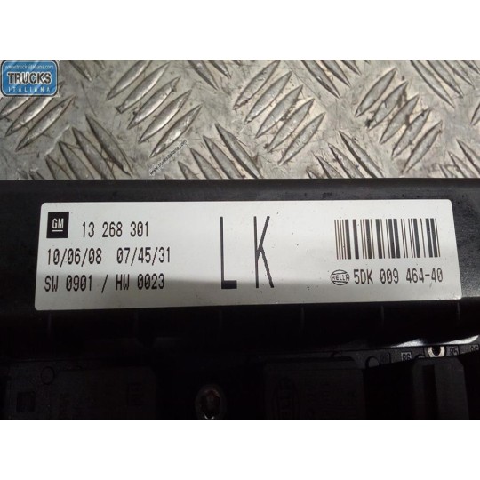 FUSE BOX OPEL Zafira B 2008>2014 used