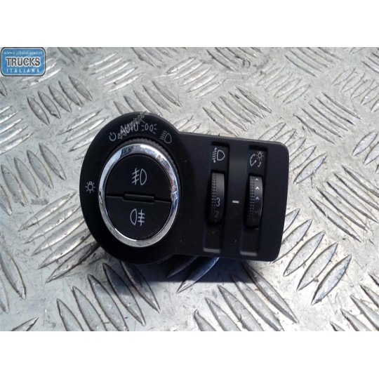 BLOCCO LUCI OPEL Astra J 2012>2015 usato