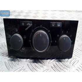 AC CONTROL UNIT OPEL Zafira...