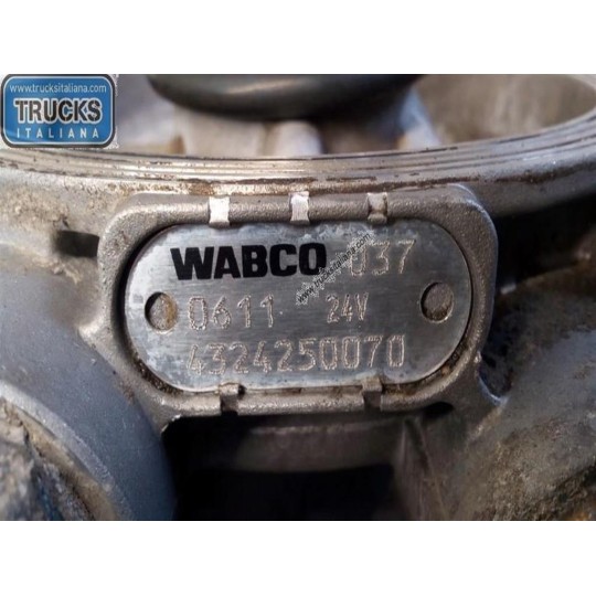 DRIER BARKESYSTEM  VOLVO truck FM11 euro 5 used