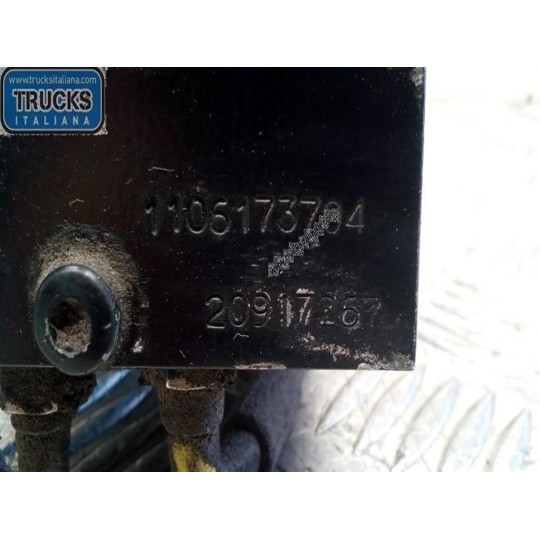 CAB LIFT PUMP  VOLVO truck FM11 euro 5 used