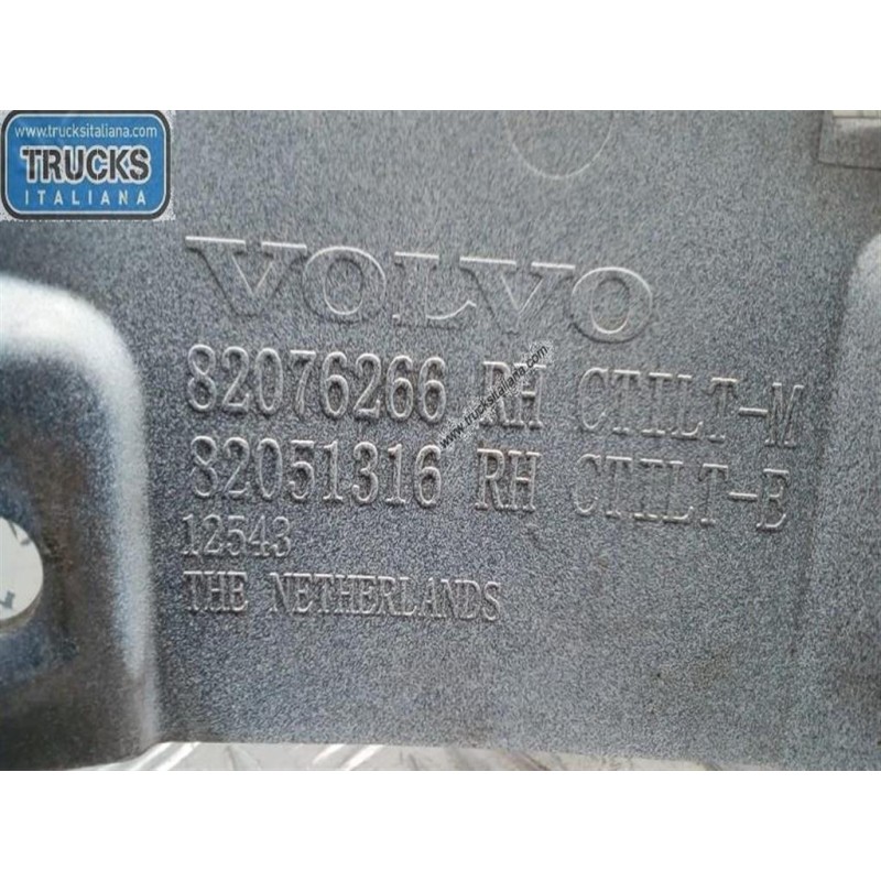 VOLVO truck RIGHT HEADLIGHT SEAT VOLVO truck FM11 euro 5 used