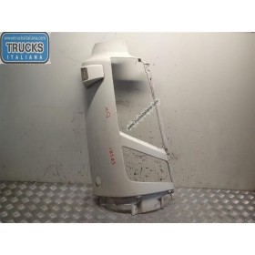 RIGHT HEADLIGHT SEAT VOLVO...