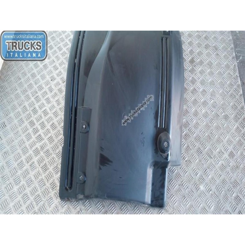 VOLVO truck FRONT LEFT REAR PART MUDGUARD VOLVO truck FM11 euro 5 used