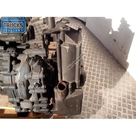 SCAMBIATORE DI CALORE DAF 85CF usato