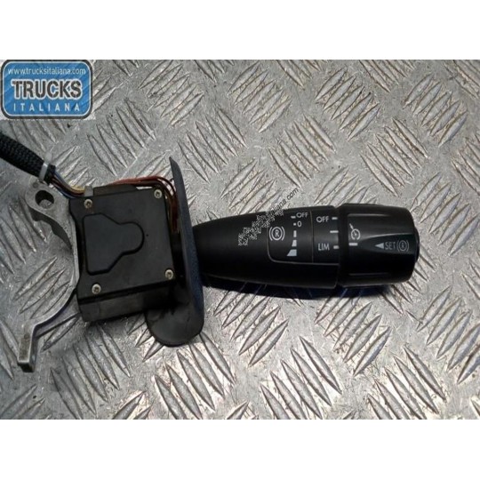 INTERRUTTORI E PULSANTI DEVIO DAF 85CF usato