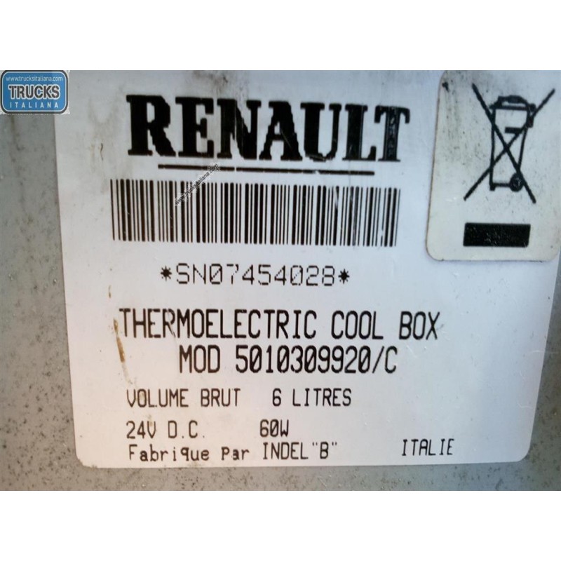 RENAULT truck FRIGO ABITACOLO RENAULT truck Magnum 2001>2010 usato