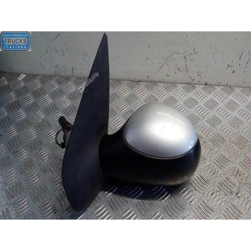 PEUGEOT REARVIEW LEFT  PEUGEOT 206 1998>2003 used