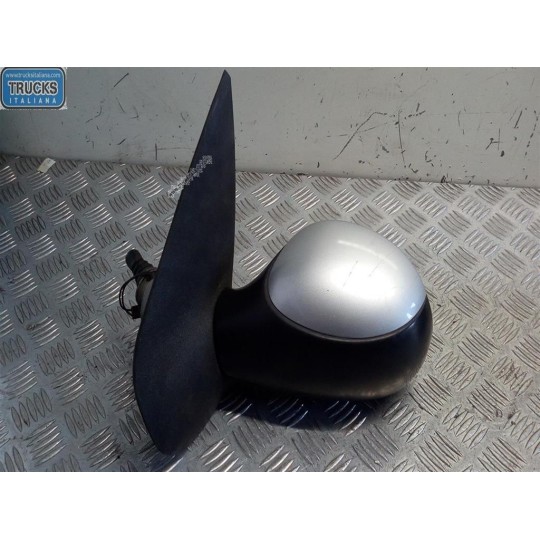 REARVIEW LEFT  PEUGEOT 206 1998>2003 used
